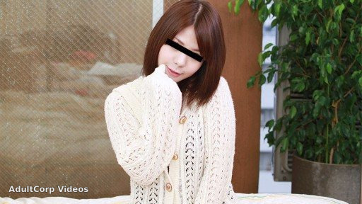 10Musume 112124_01 Pick up a cute amateur girl who looks like she’s bored standing on the street!