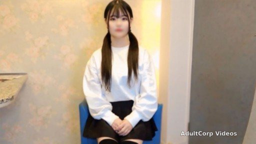 FC2PPV-4420877 Knee-high socks + twin tails ♡ That angelic smile, super cute Yumi-chan, two creampie POV sex scenes!