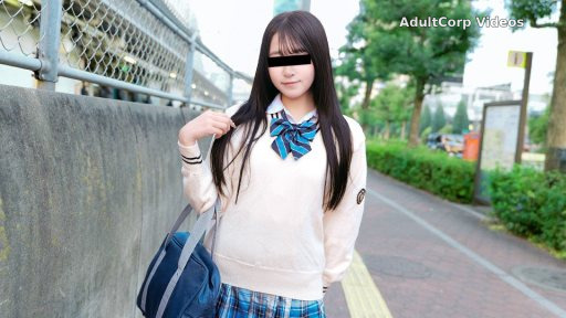 10Musume 081926_01 On the train: Yuka Negishi